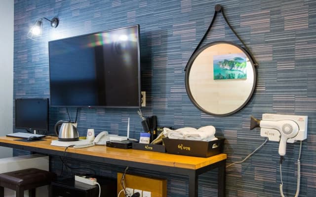 Yeosu Star Self Check-in Motel