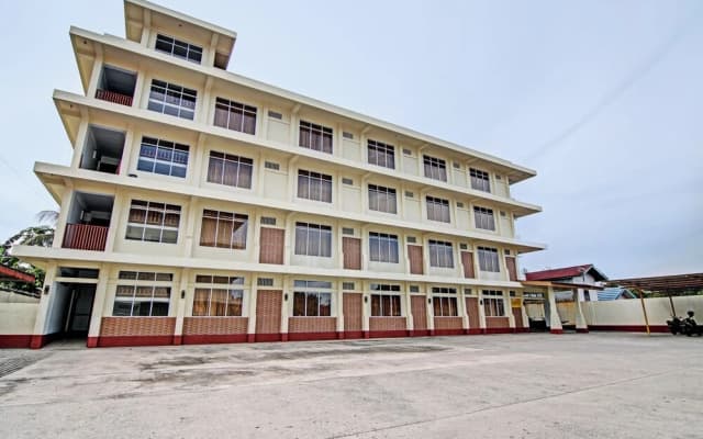 Hotel O Pondok Anggrek Syariah