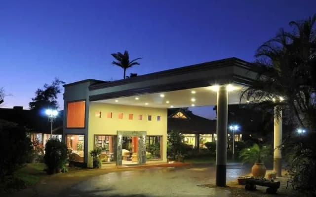 Orquideas Hotel & Cabañas