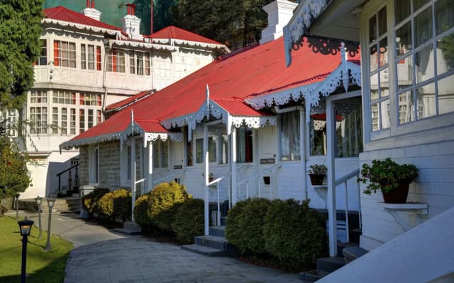 Summit Swiss Heritage Hotel & Spa