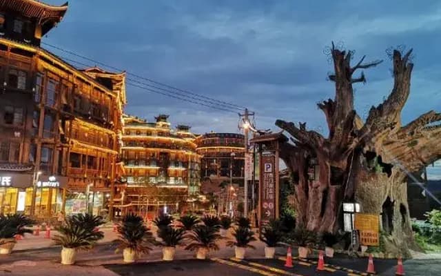 Qianxun Xijiang Homestay