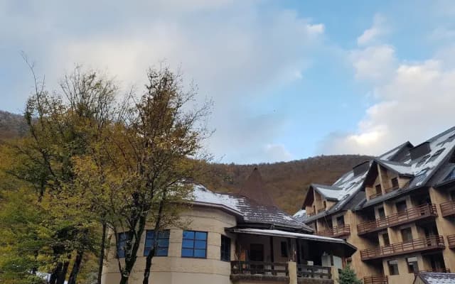 GreenWood Hostel