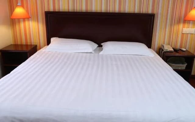 Pai Hotel Jinan Railway Station North Plaza Dikou Road
