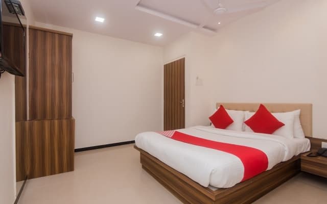 Hotel Galaxy Inn By OYO Rooms