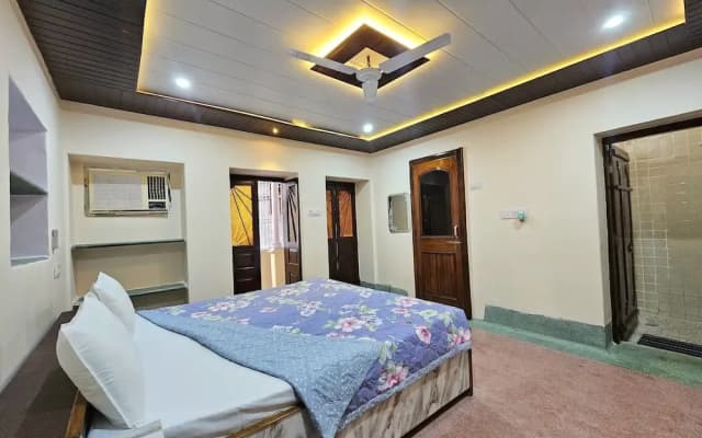 Saraogi Homestays