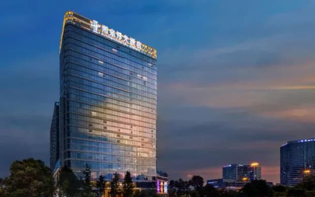 Jishou Xiangquan Sunshine Hotel