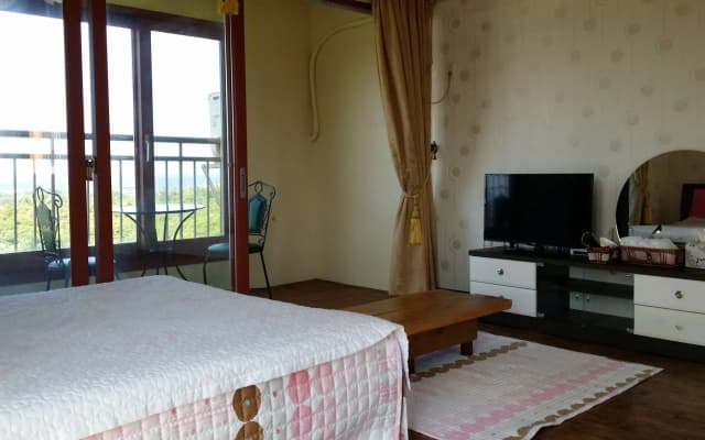 Jun House - Hostel