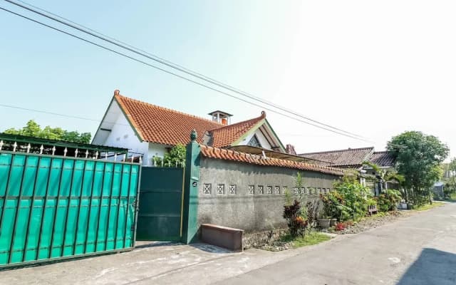 NIDA Rooms Pisang 83B Depok Sleman