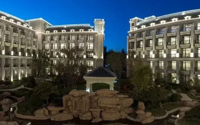 Arcadia International Hotel
