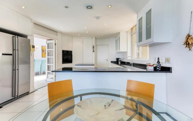 Beach Villa 1
