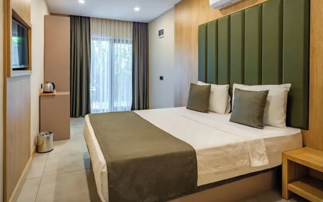 Perast Garden Hotel
