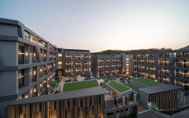 Utopia Loft