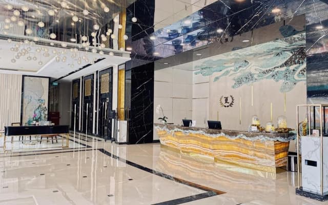 Leedon Hotel & Suites Surabaya