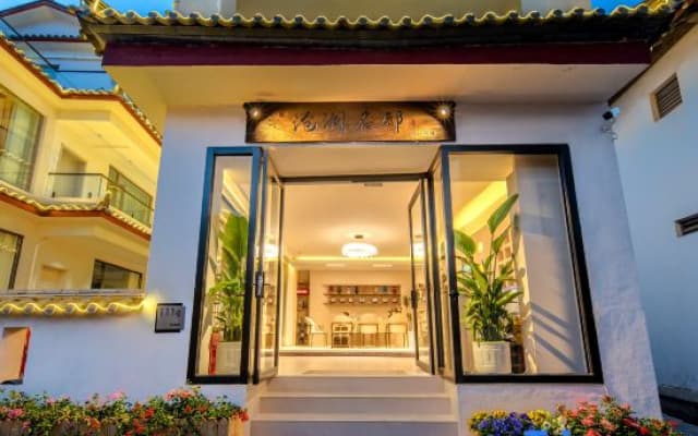 Canglan Famous Residence Designer Sightseeing Home stay (the Old Town of Lijiang Store)