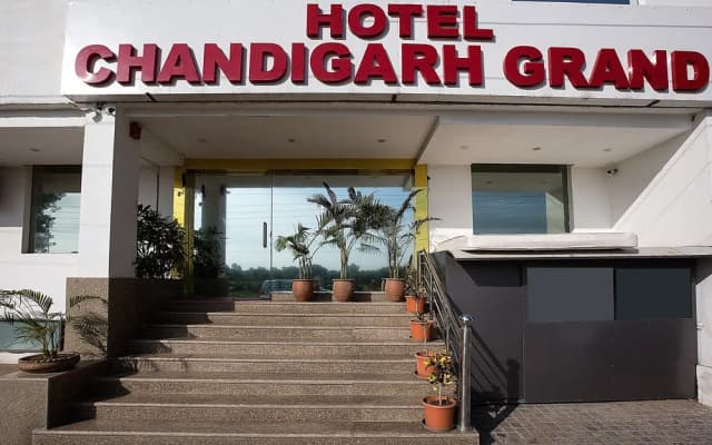 Treebo Chandigarh Grand