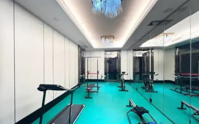 Changzhou Kaihong Four Seasons Hotel Co