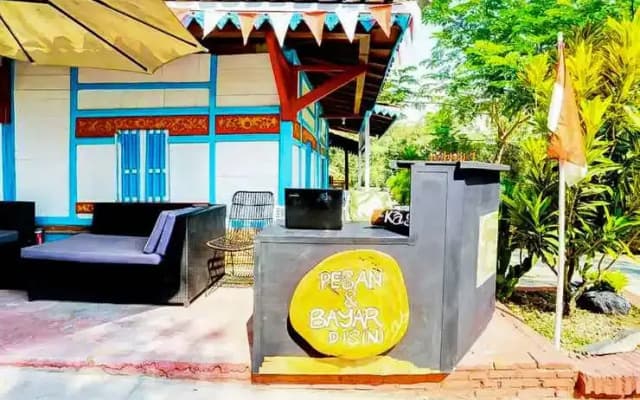 Lembah Mbalong Resort Mitra RedDoorz Near Exit Tol Singosari