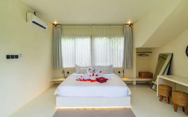 Villa Laguna by Pertama Stay