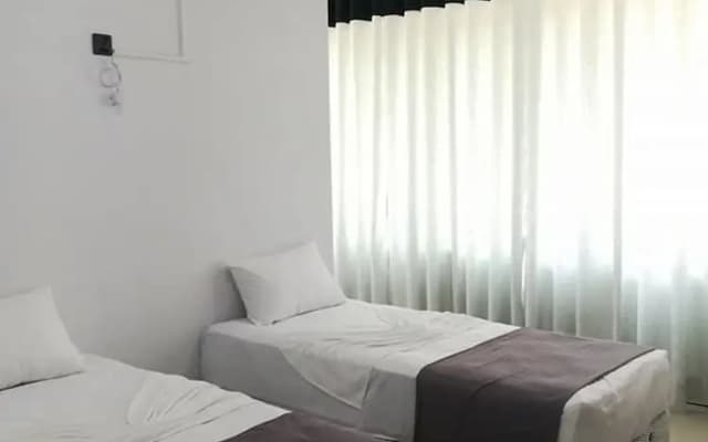Thilini Hotel Apartment