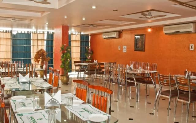 Hotel Ashoka Inn