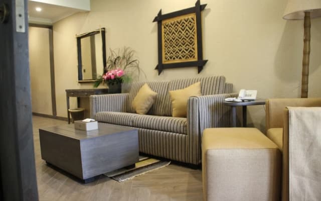 Sawela Lodge