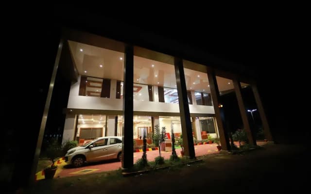 The Grand Jabalpur