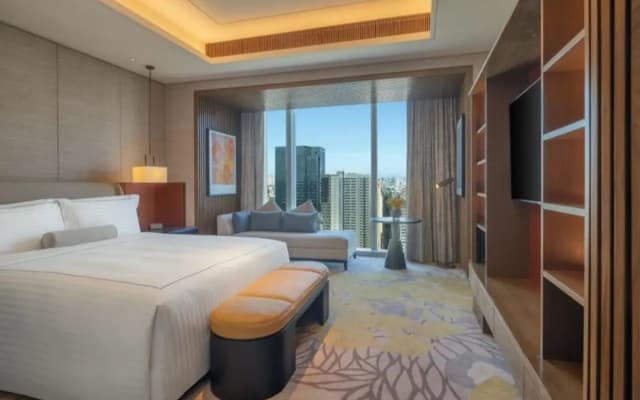 Solaire Resort North