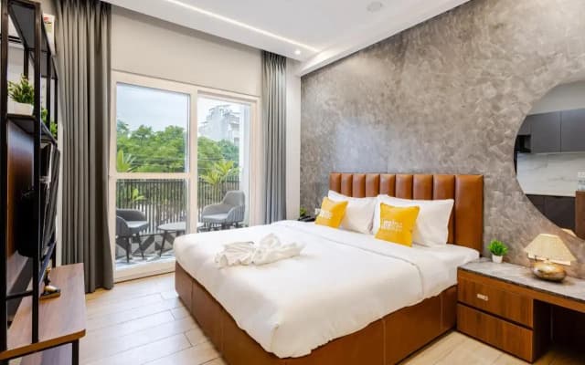 Street Studio by Lime Tree Hotel Sector 51 Gurgaon