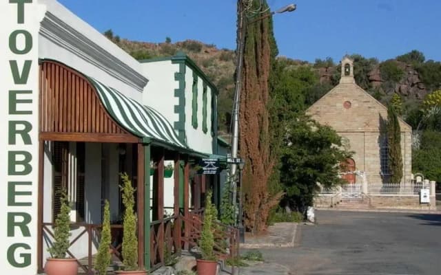 Toverberg Guest Houses