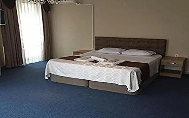 Ova Otel