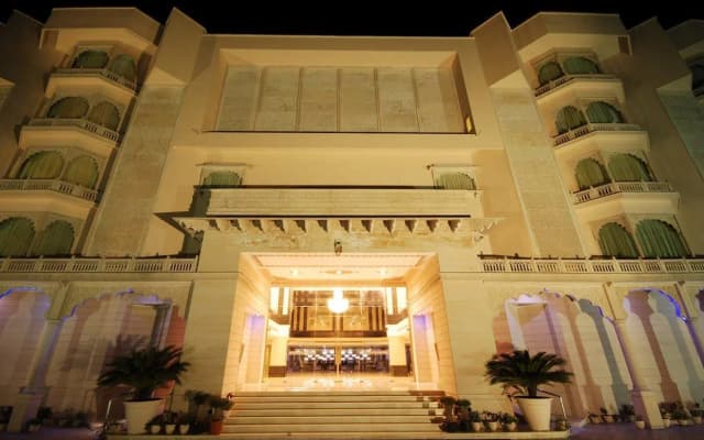 Golden Tulip Jaipur City Center
