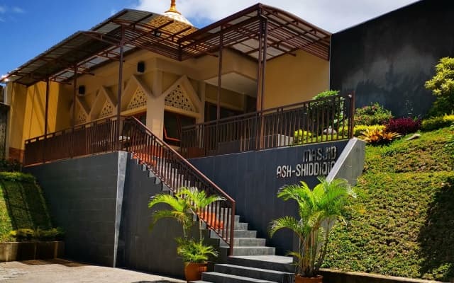 Ahadiat Hotel & Bungalow