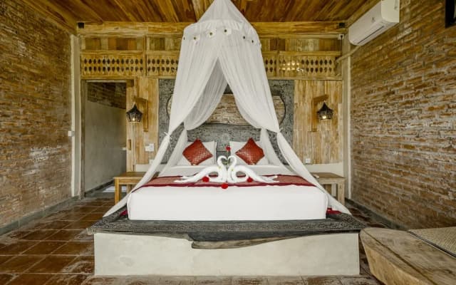 Joglo Organik Guesthouse