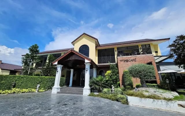 Cottage Pine Rayong