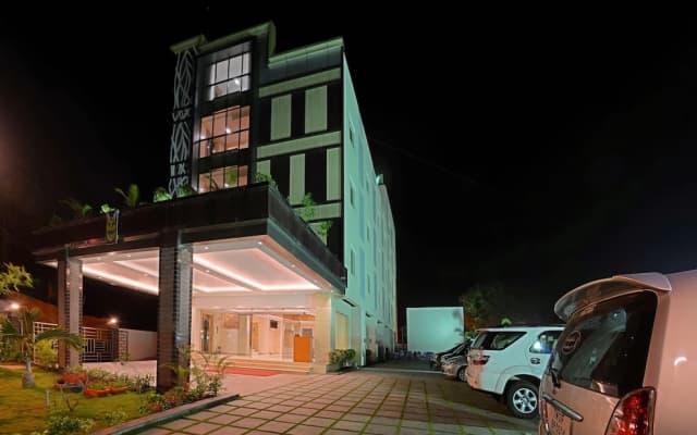 Poppys Anukula Residency - Vellore