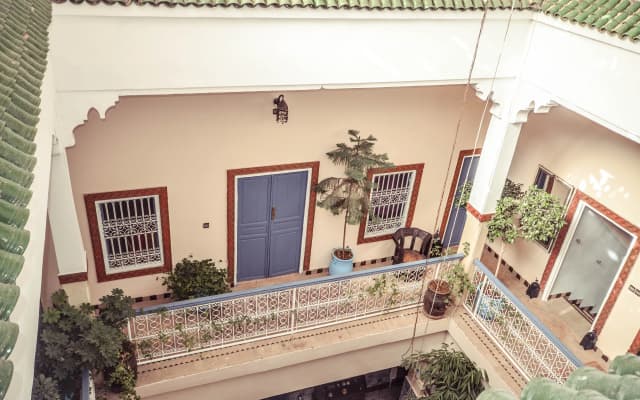 Riad Azalia