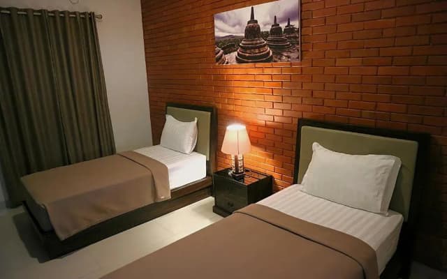 Omah Watu Homestay