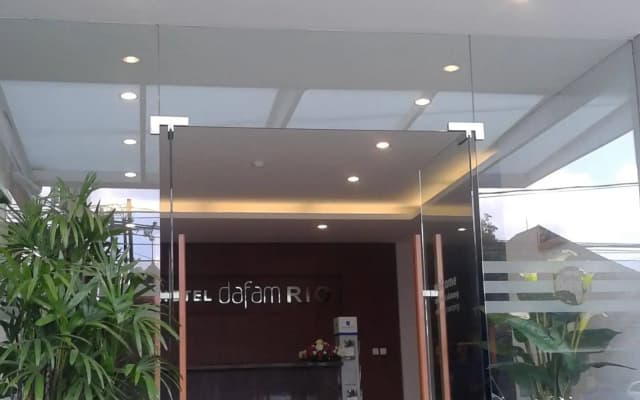 Hotel Dafam Rio