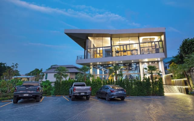 Elite Atoll Condotel