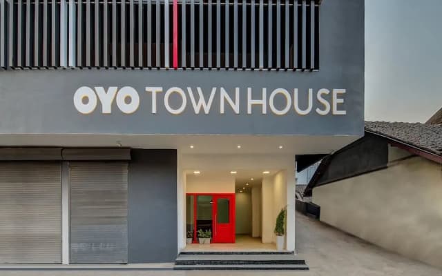 OYO Townhouse 063 M G Road