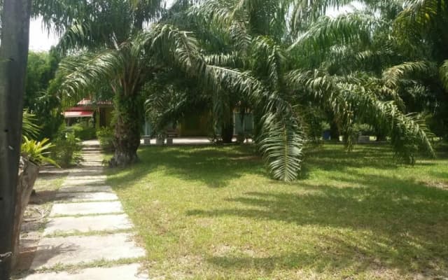 Baan Suan Nam Resort