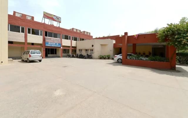 Magpie Tourist Resort