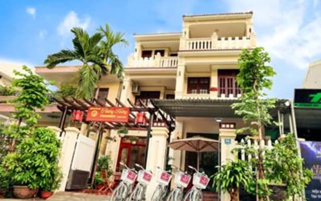 Phoenix Homestay Hoi An
