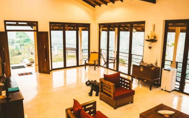 Aqua Dunhinda Villa & Nature Retreat