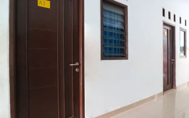 Kabin Kapsul Kayu Jati V Jakarta - Male Only - Hostel