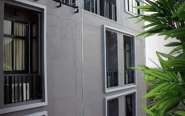 Merdelong Hotel