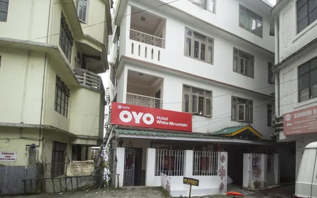 OYO 3476 Hotel White Mountain