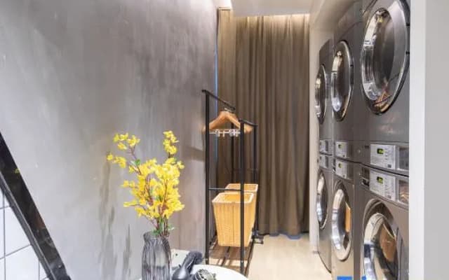 Atour Hotel ,Yibin High-speed Railway West Station Mixc World