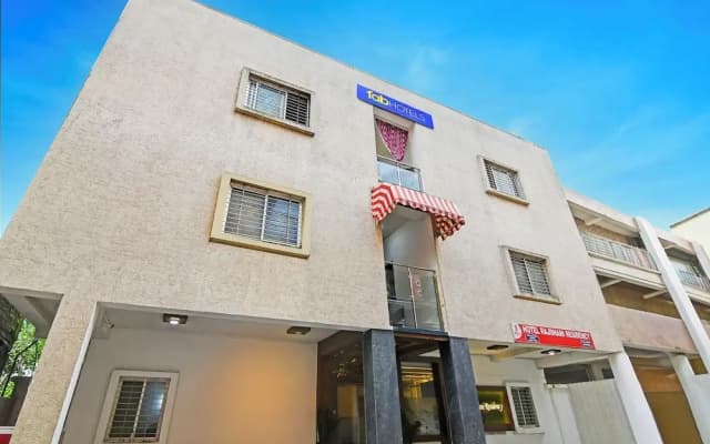 Fabhotel Rajdhani Residency