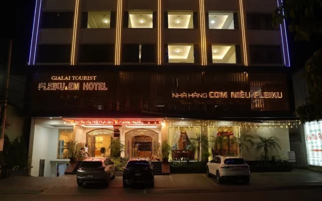 Pleiku & Em Hotel by Gia Lai Tourist